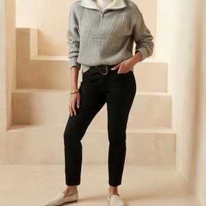 Banana Republic size 4 Sloan pants.